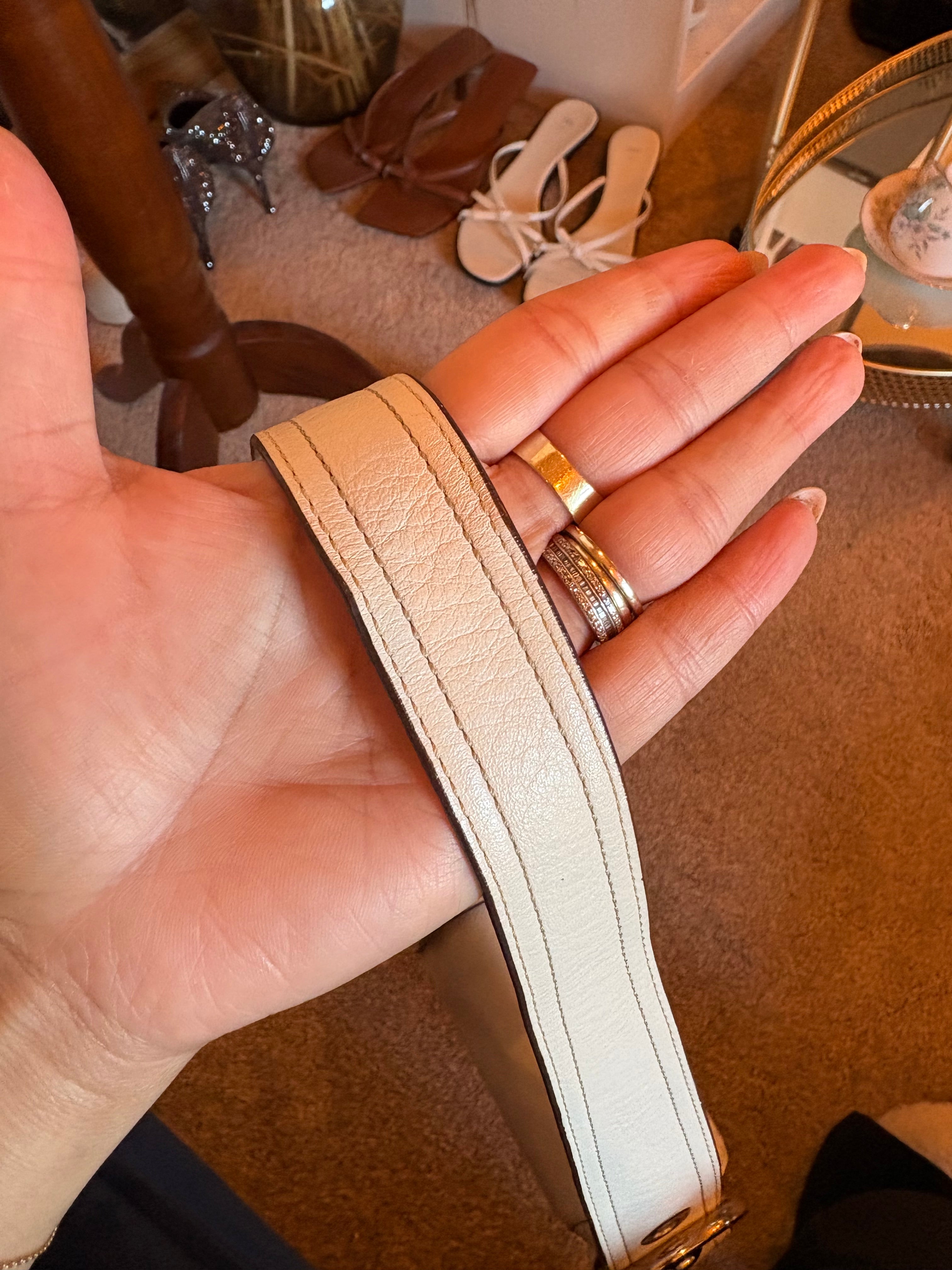 Coach white shoulder bag